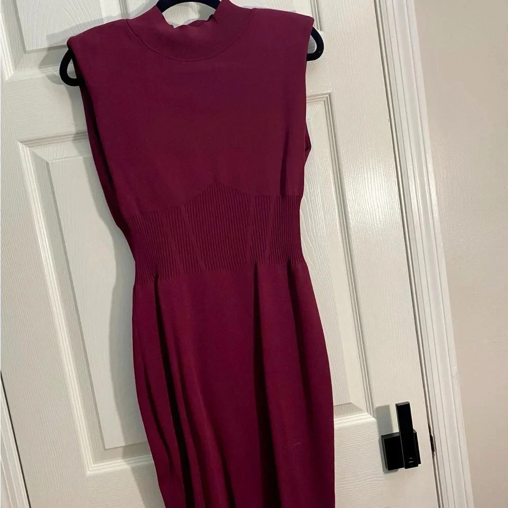 GUESS Sweater Dress Size L Burgundy Bodycon – Sleeveless Turtleneck Ribbed Waist - Picture 4 of 7